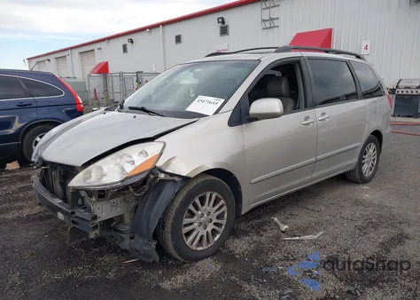 2010 Toyota Sienna Limited из США, поврежденный, VIN 5TDYK4CC1AS304057